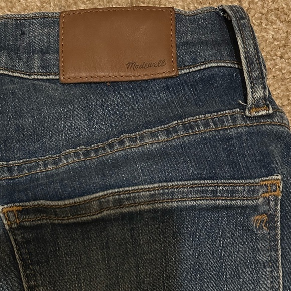 Madewell Stovepipe Jean in Dark Wash - Picture 3 of 5